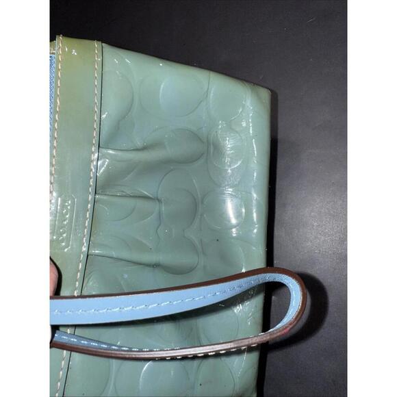 Coach Mini Preppy Y2K Boho 2000s Nostalgic Iconic Bag Designer Wristlet - Picture 11 of 13